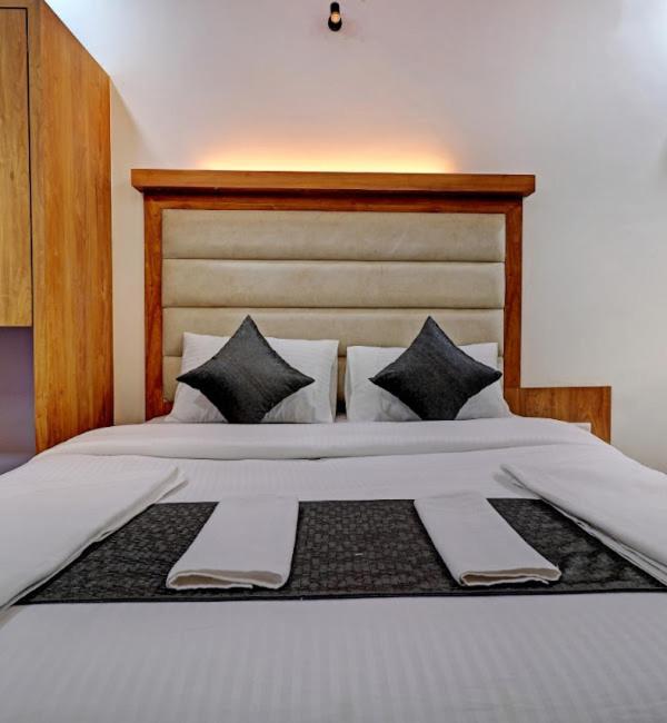 Sun Inn Residency , 纳威孟买 外观 照片