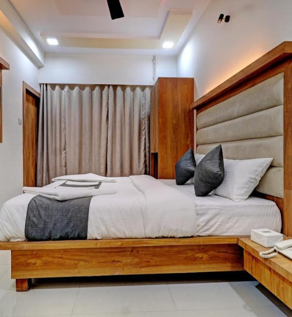 Sun Inn Residency , 纳威孟买 外观 照片